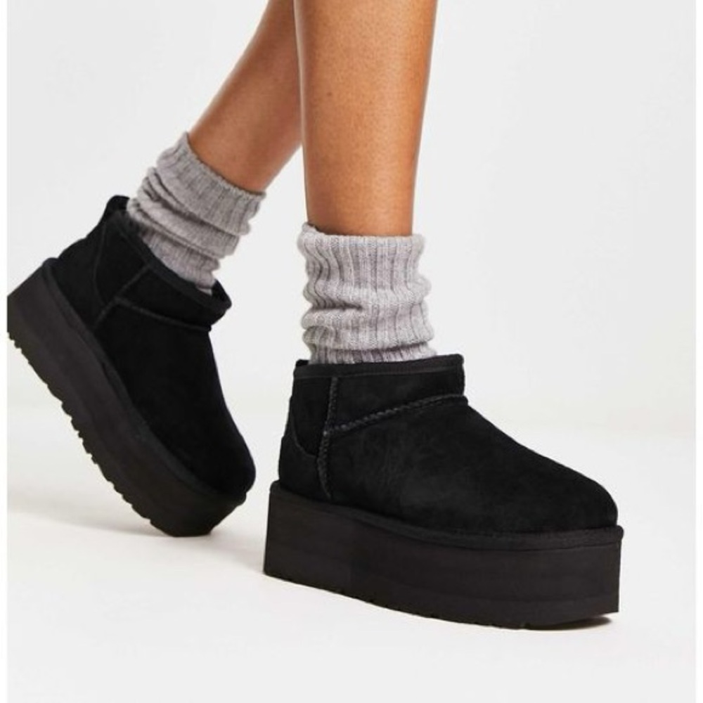 🔥Last call! UGG Classic Ultra Mini Platform Boots